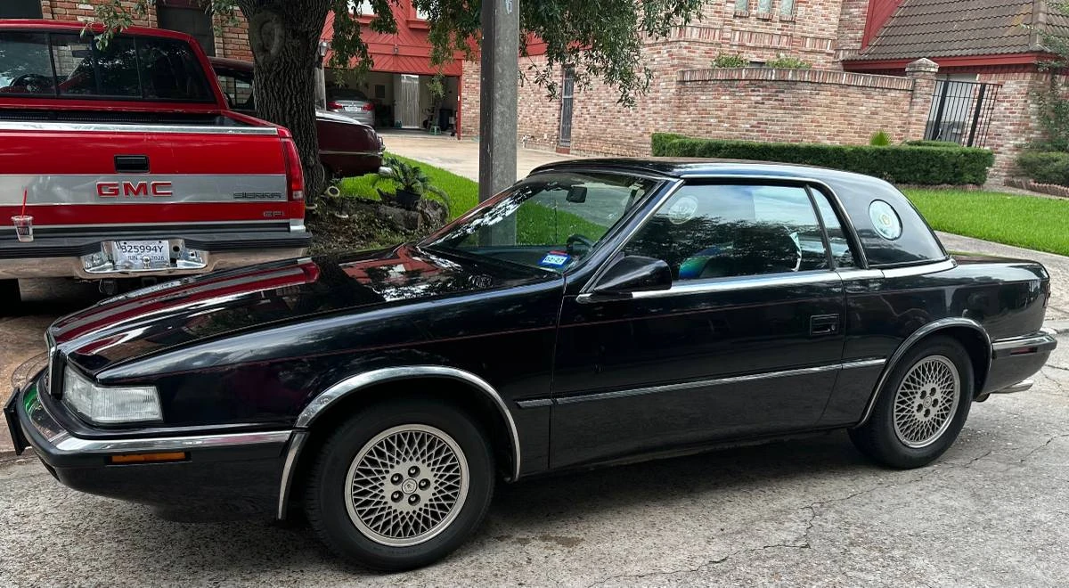 1990 Chrysler TC by Maserati - Image 2 of 24