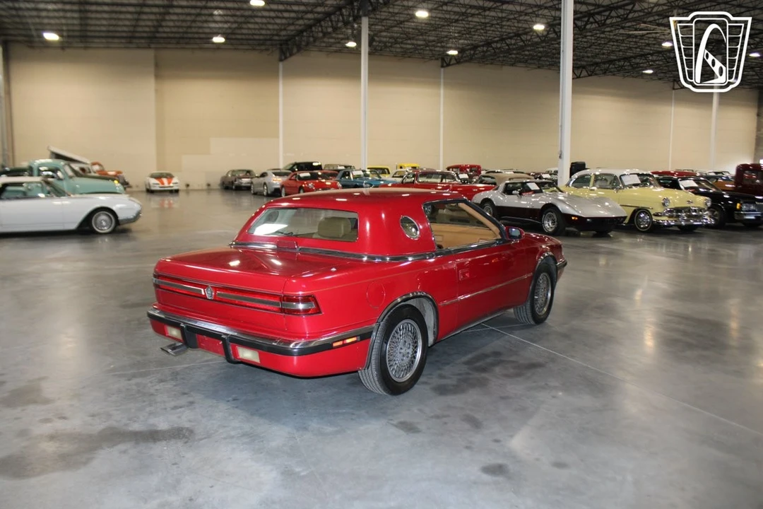 1990 Chrysler TC by Maserati - Image 7 of 12