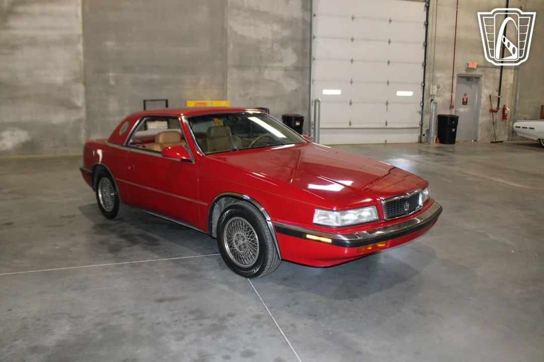 1990 Chrysler TC by Maserati - Image 9 of 12