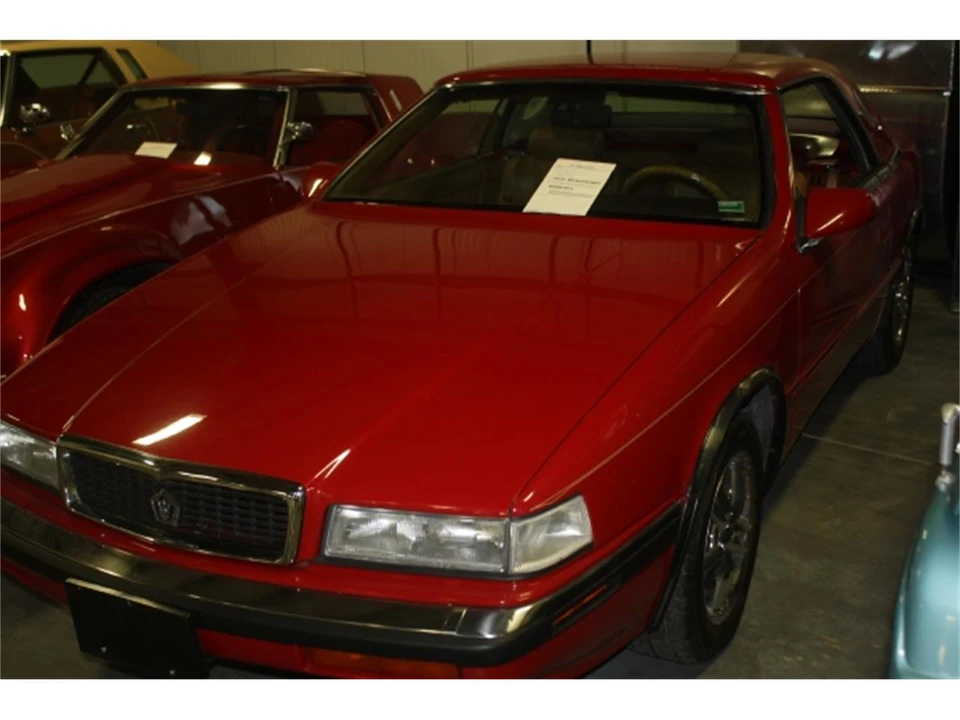 1990 Chrysler TC by Maserati - Image 5 of 7