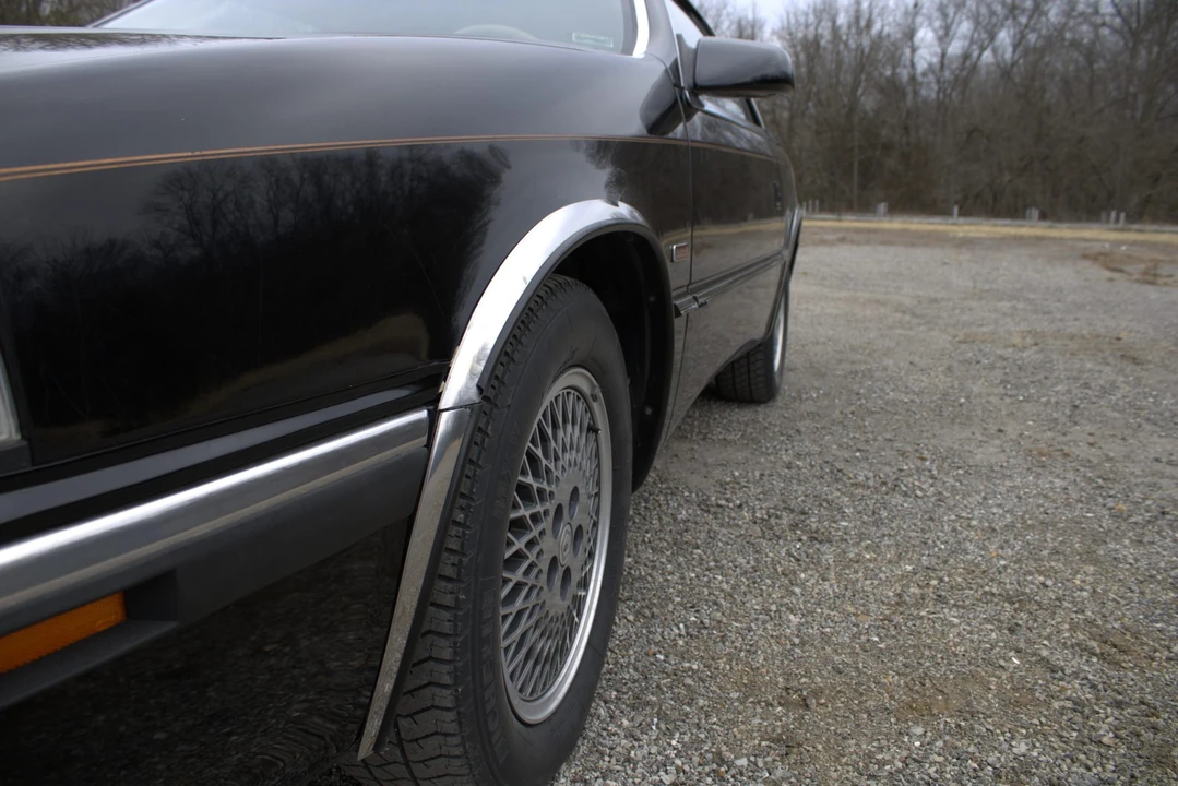 1990 Chrysler TC by Maserati - Image 18 of 31