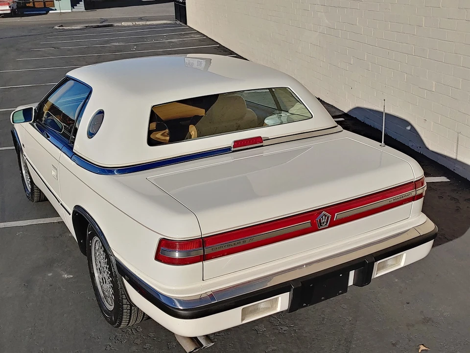 1990 Chrysler TC by Maserati - Image 8 of 31