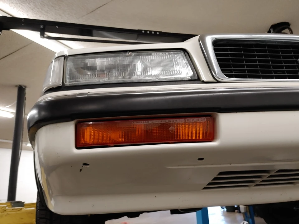 1990 Chrysler TC by Maserati - Image 29 of 31