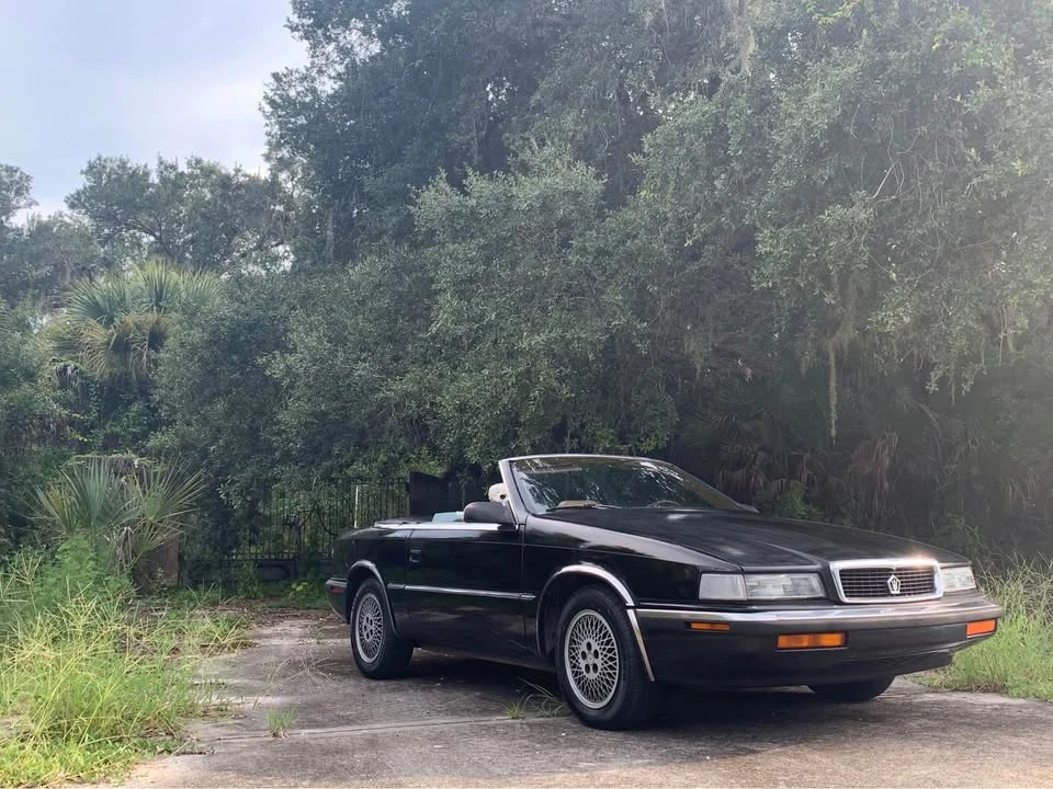 1990 Chrysler TC by Maserati - Image 2 of 12