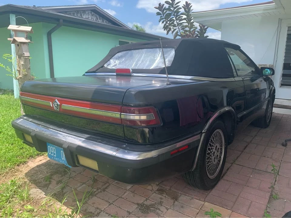 1990 Chrysler TC by Maserati - Image 6 of 12