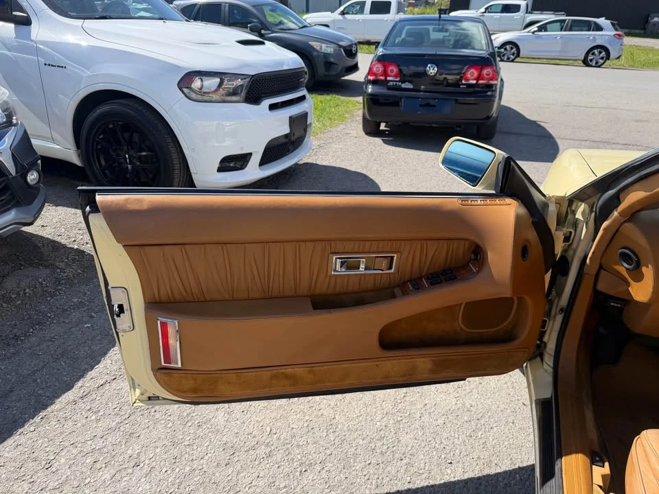 1990 Chrysler TC by Maserati - Image 7 of 18
