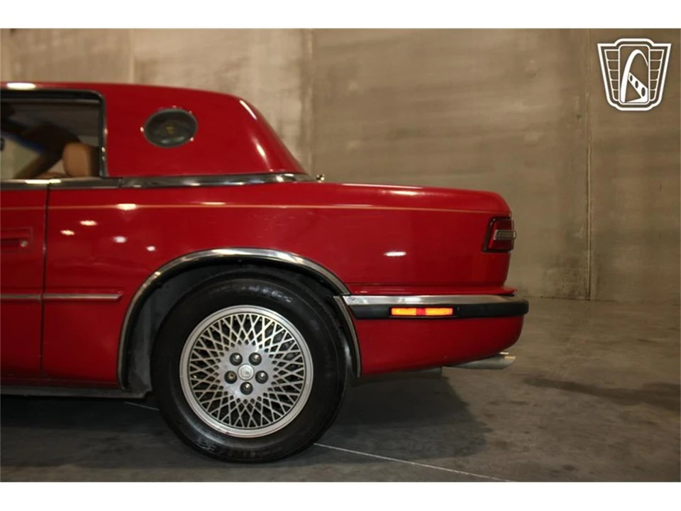 1990 Chrysler TC by Maserati - Image 31 of 31