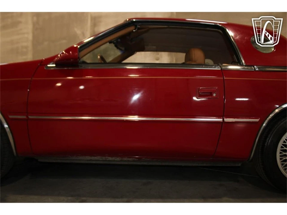 1990 Chrysler TC by Maserati - Image 29 of 31
