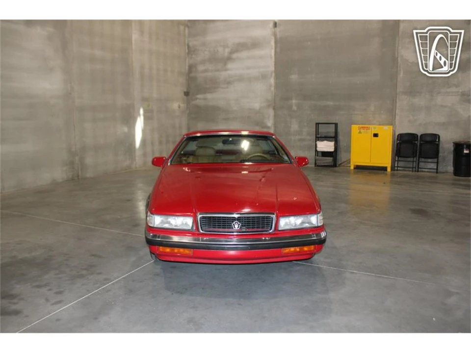 1990 Chrysler TC by Maserati - Image 9 of 31