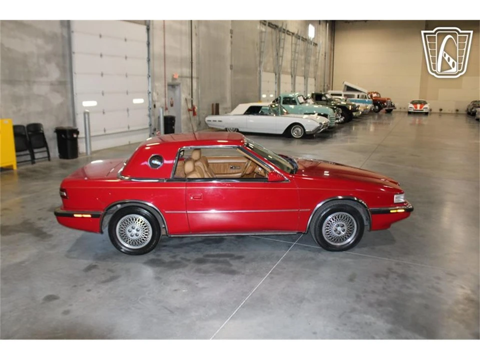1990 Chrysler TC by Maserati - Image 15 of 31
