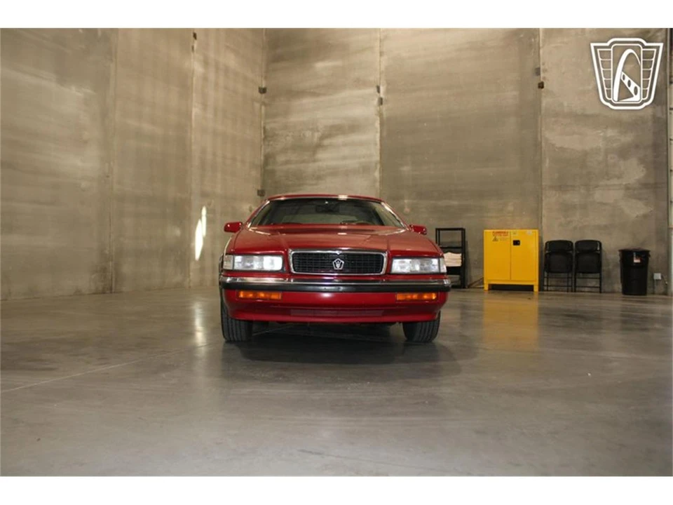 1990 Chrysler TC by Maserati - Image 25 of 31