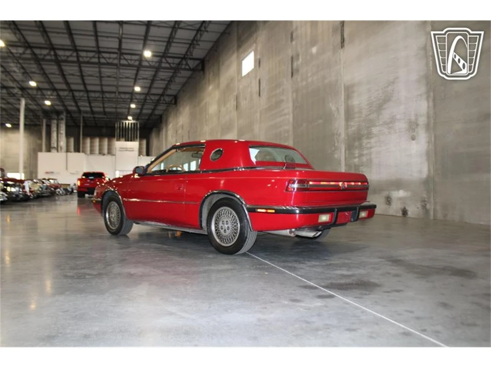 1990 Chrysler TC by Maserati - Image 20 of 31