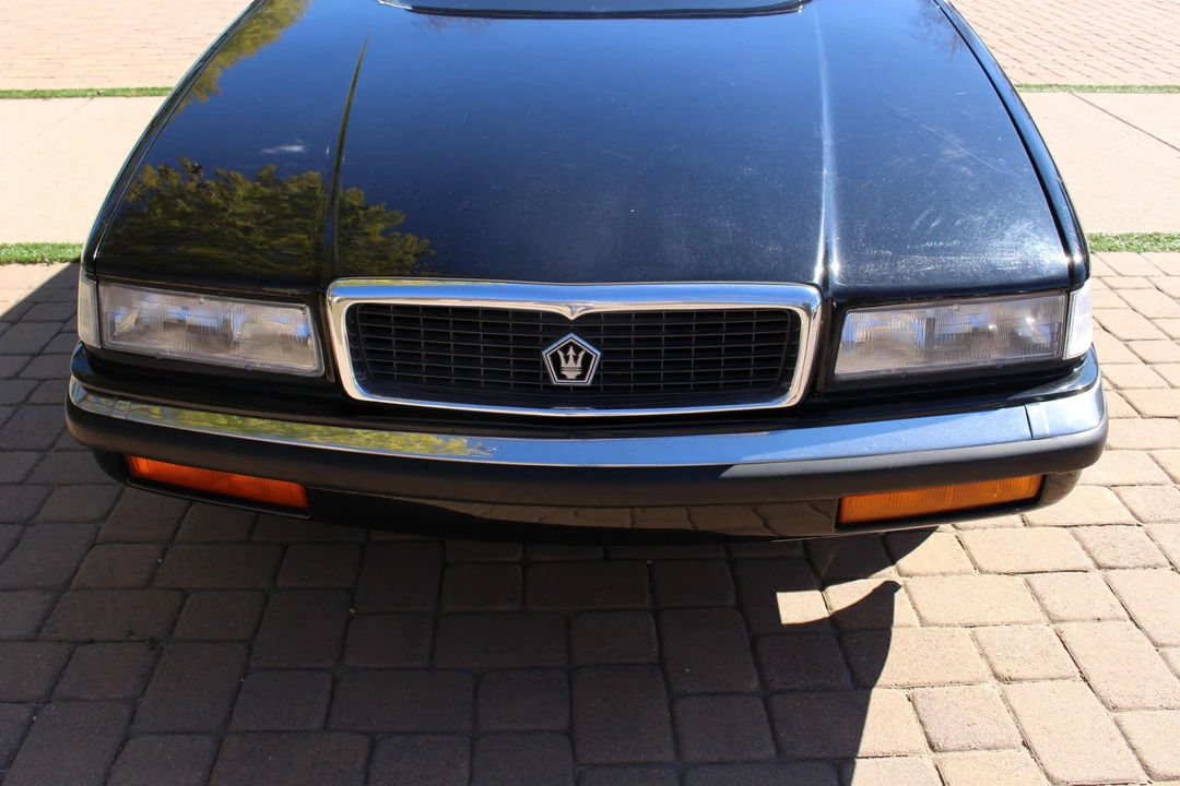 1990 Chrysler TC by Maserati - Image 15 of 31