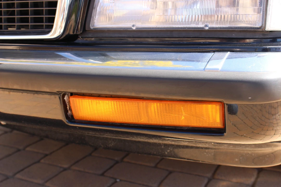 1990 Chrysler TC by Maserati - Image 27 of 31