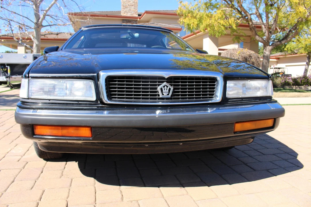 1990 Chrysler TC by Maserati - Image 16 of 31