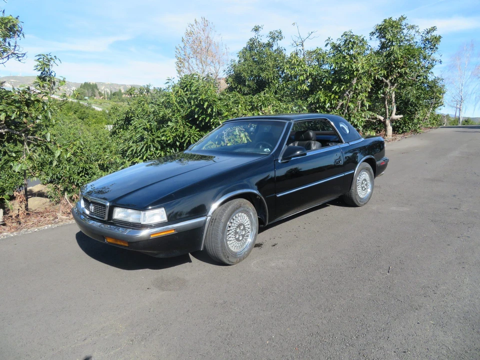 1990 Chrysler TC by Maserati - Image 3 of 31