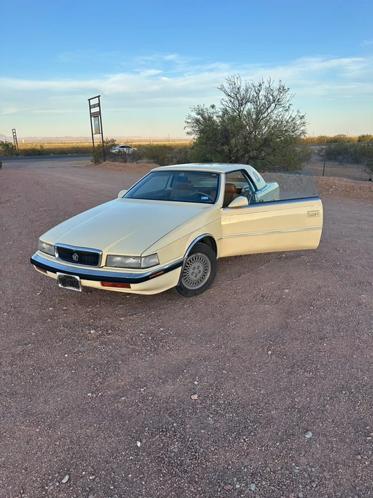 1990 Chrysler TC by Maserati - Image 2 of 31