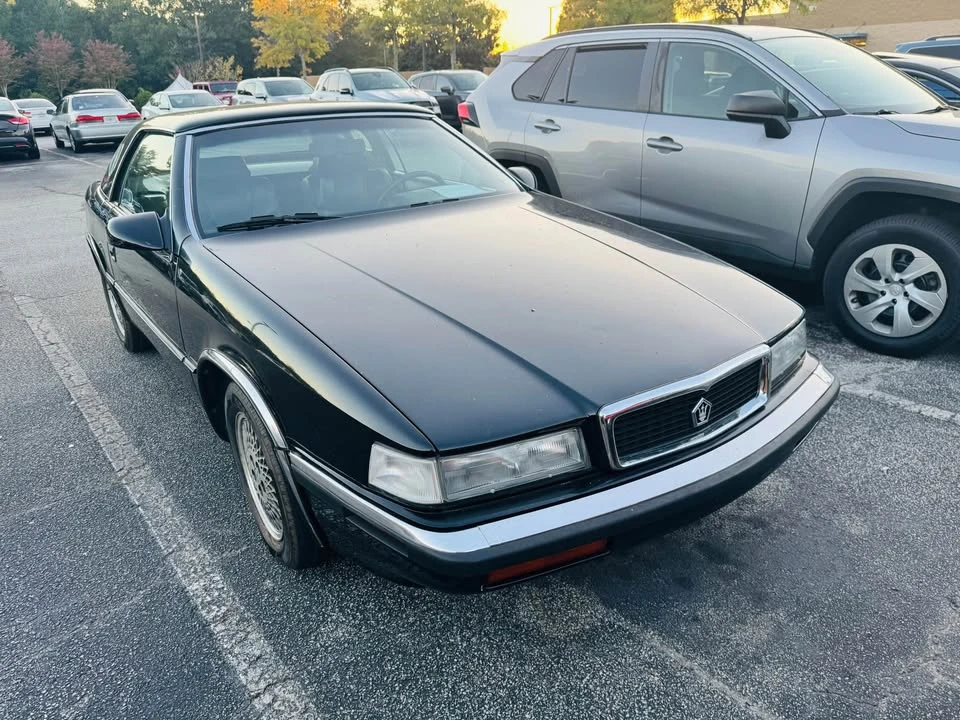 1990 Chrysler TC by Maserati - Image 5 of 8