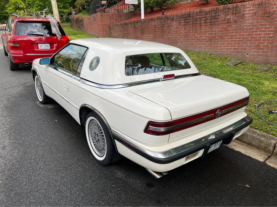 1990 Chrysler TC by Maserati - Image 3 of 12