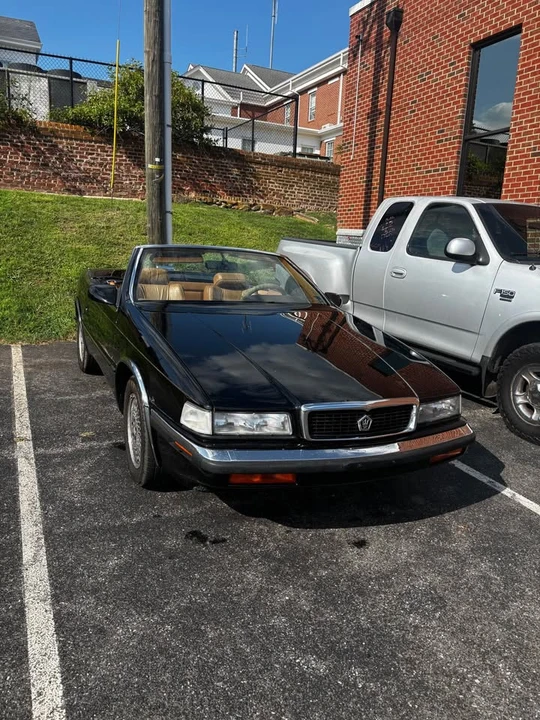 1990 Chrysler TC by Maserati - Image 3 of 7