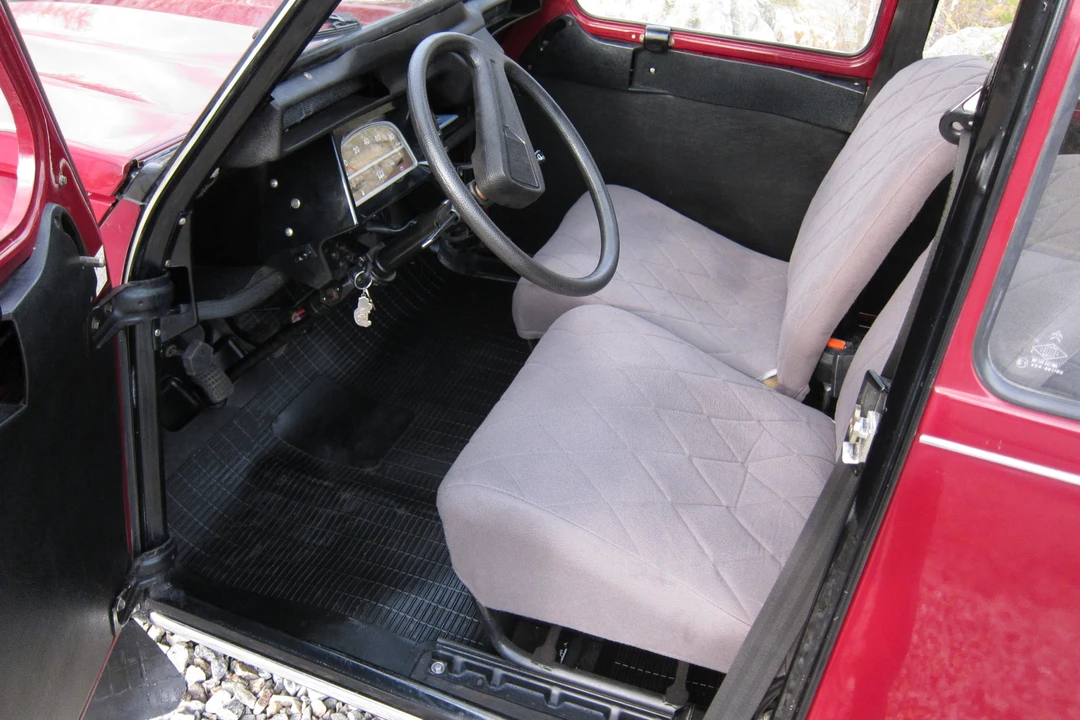 1990 Citroen 2CV - Image 29 of 31