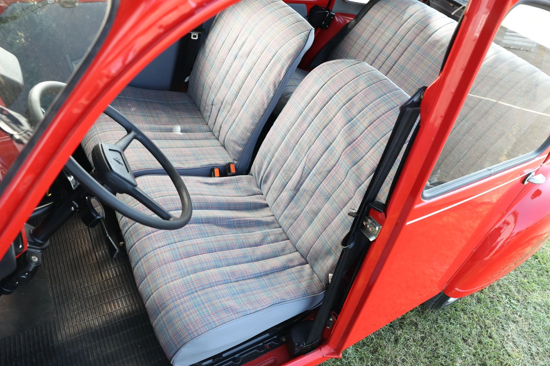 1990 Citroen 2CV - Image 9 of 12