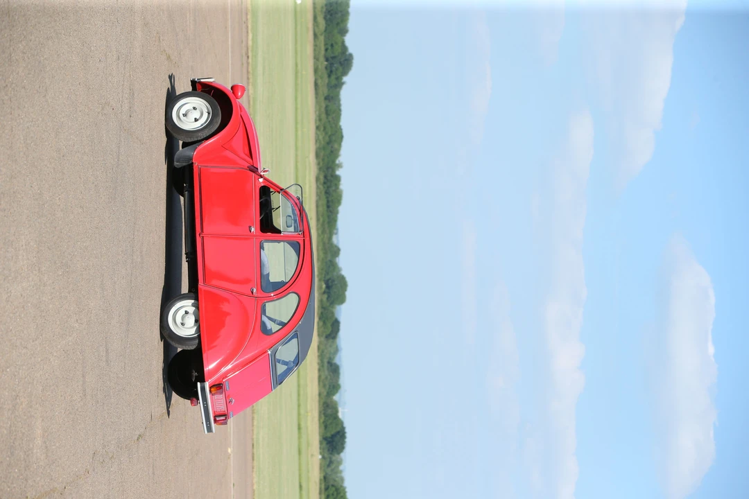 1990 Citroen 2CV - Image 2 of 12