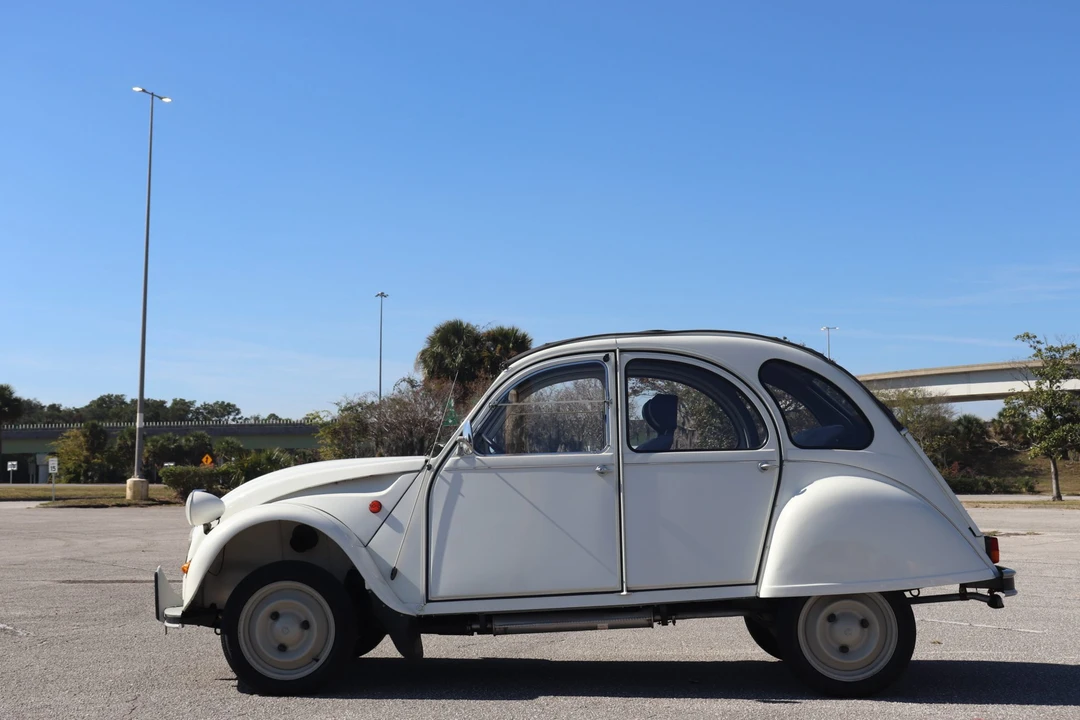 1990 Citroen 2CV - Image 3 of 31