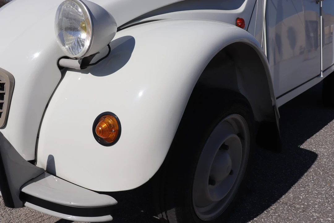 1990 Citroen 2CV - Image 21 of 31