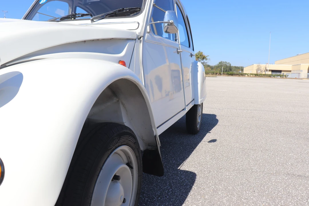 1990 Citroen 2CV - Image 25 of 31