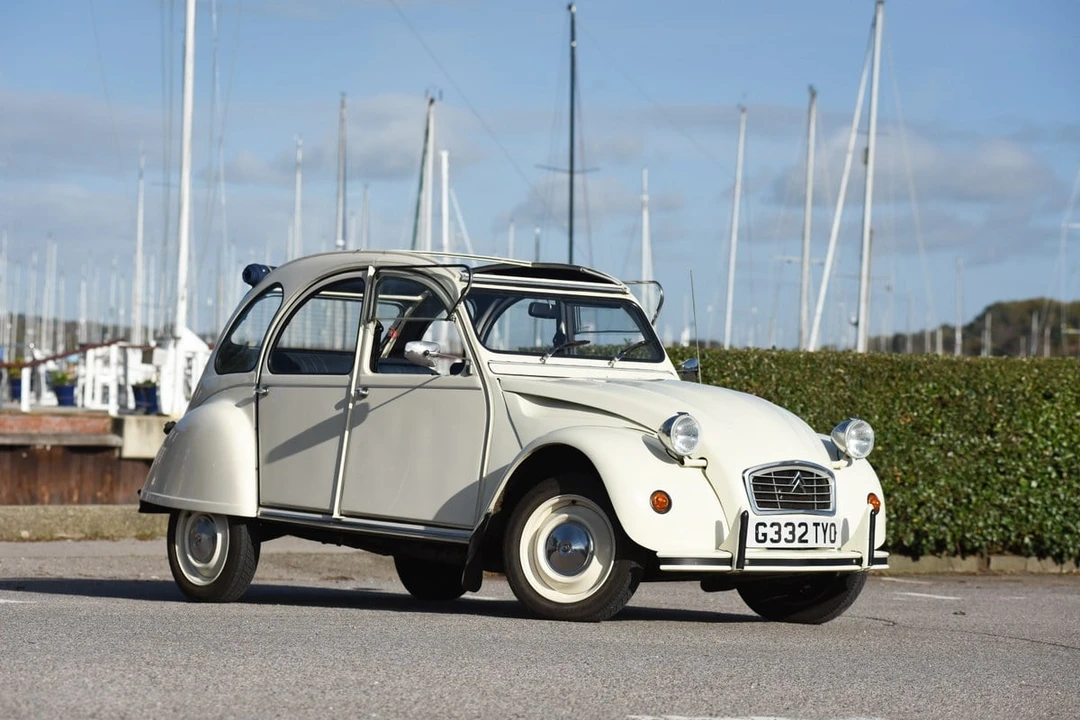 1990 Citroen 2CV - Image 2 of 30