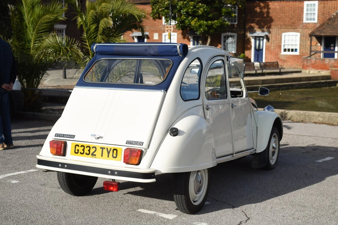1990 Citroen 2CV - Image 12 of 30