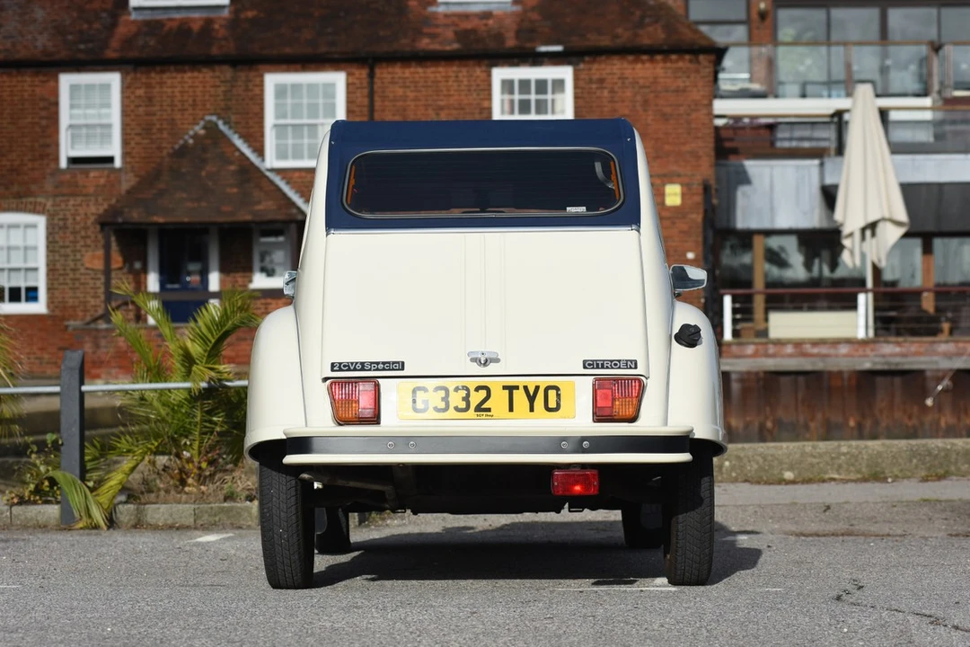 1990 Citroen 2CV - Image 18 of 30