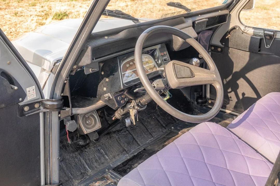 1990 Citroen 2CV - Image 13 of 30