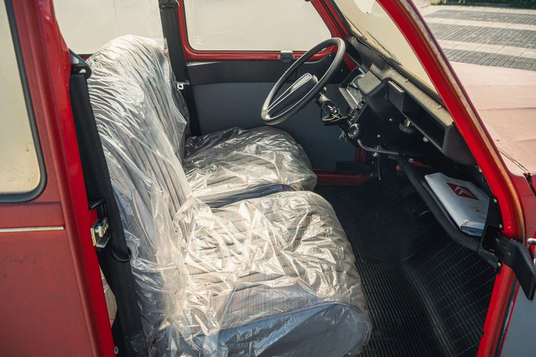 1990 Citroen 2CV - Image 29 of 31