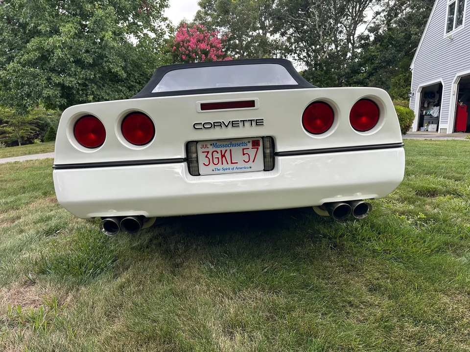 1990 Chevrolet Corvette C4 - Image 7 of 27