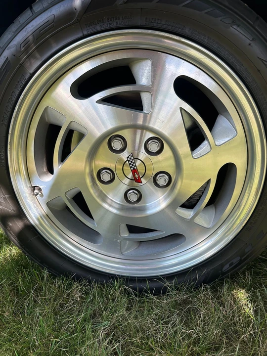 1990 Chevrolet Corvette C4 - Image 16 of 27