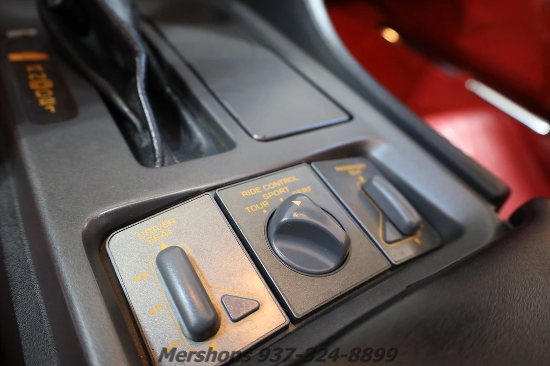 1990 Chevrolet Corvette C4 - Image 18 of 21