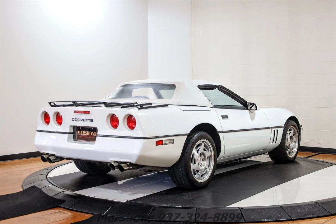 1990 Chevrolet Corvette C4 - Image 11 of 21