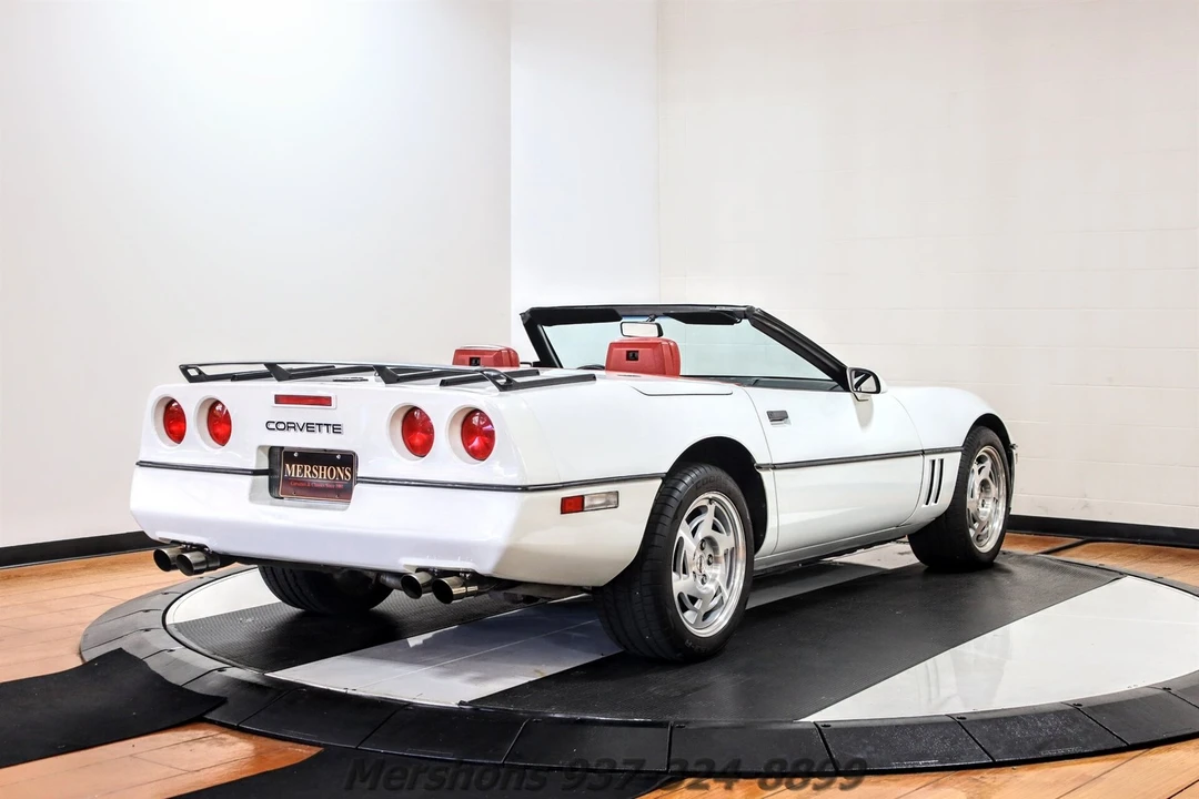 1990 Chevrolet Corvette C4 - Image 9 of 21
