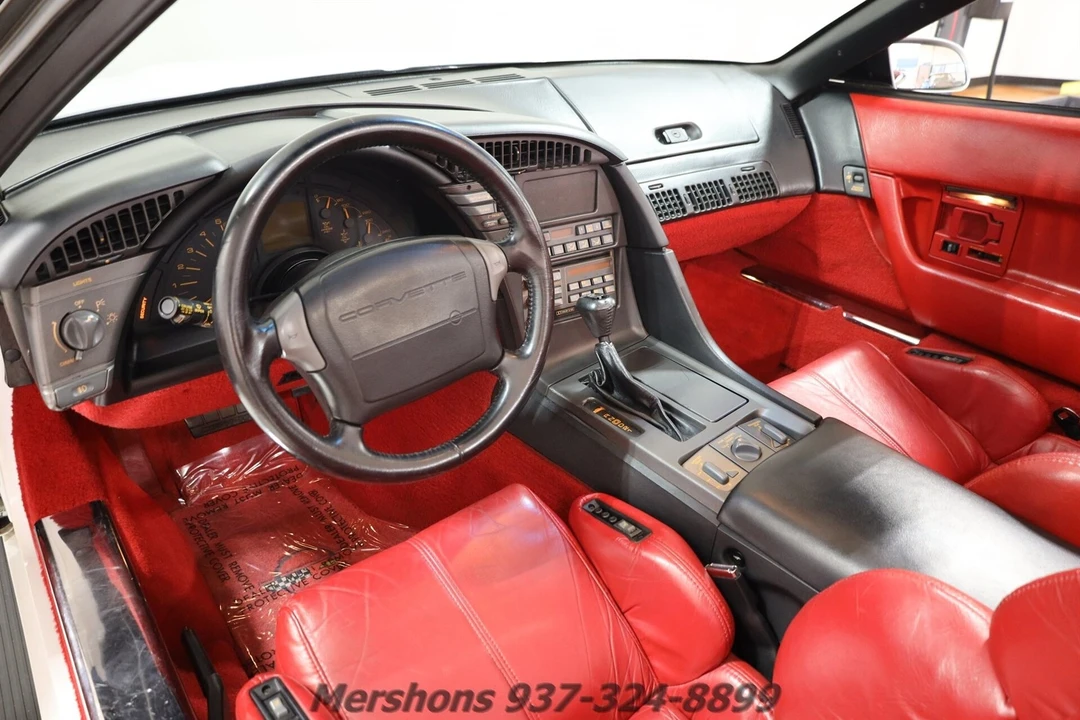 1990 Chevrolet Corvette C4 - Image 13 of 21