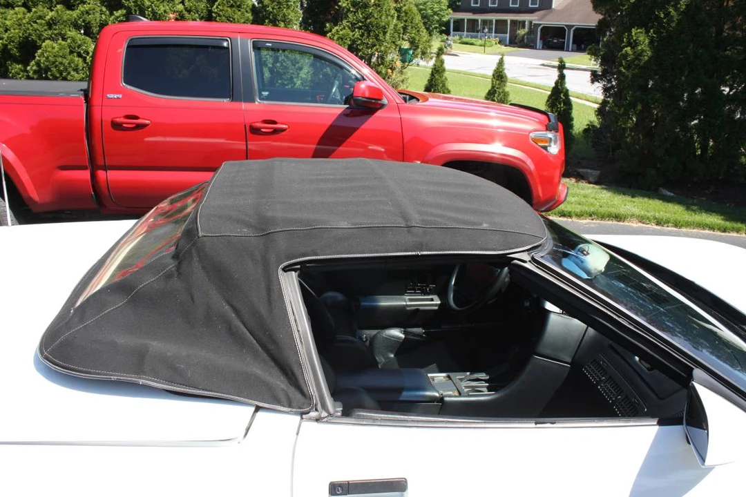 1990 Chevrolet Corvette C4 - Image 14 of 16