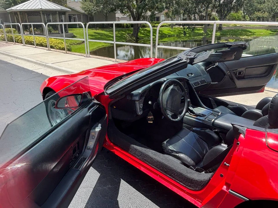 1990 Chevrolet Corvette C4 - Image 7 of 9