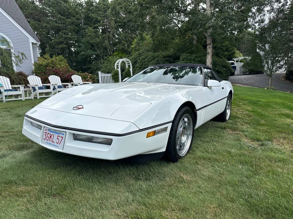 1990 Chevrolet Corvette C4 - Image 4 of 15