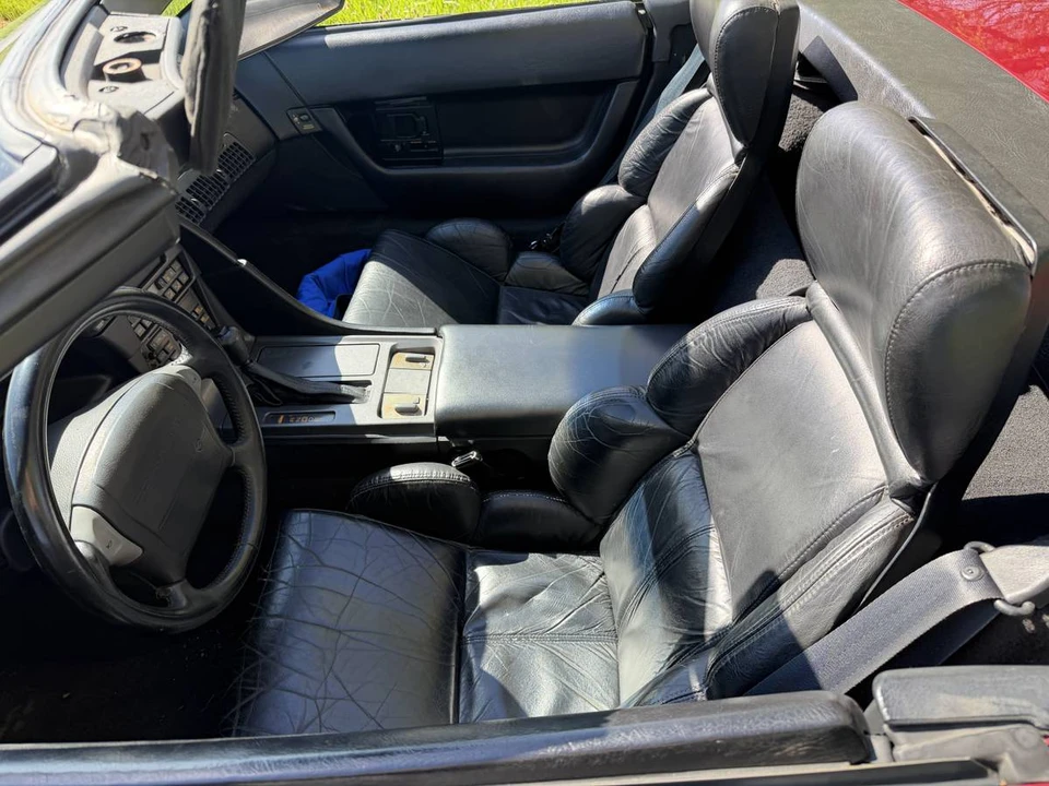 1990 Chevrolet Corvette C4 - Image 14 of 18
