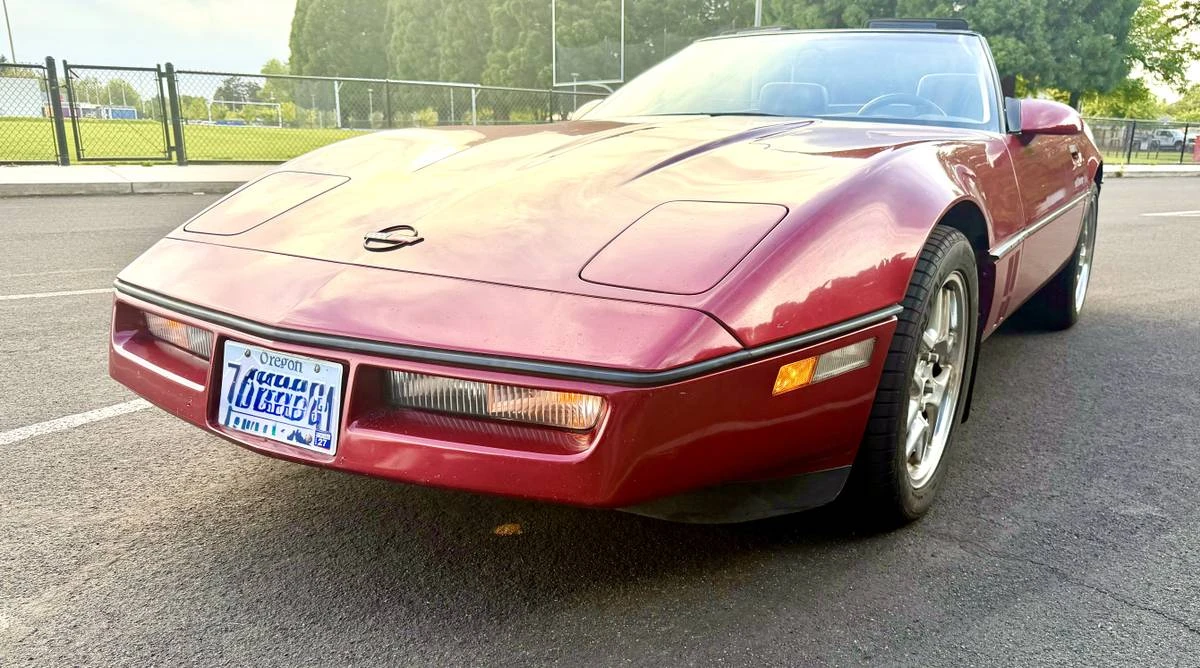 1990 Chevrolet Corvette C4 - Image 2 of 18