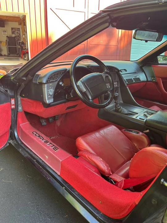 1990 Chevrolet Corvette C4 - Image 5 of 11