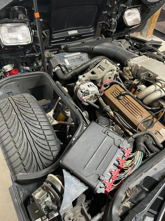 1990 Chevrolet Corvette C4 - Image 9 of 11