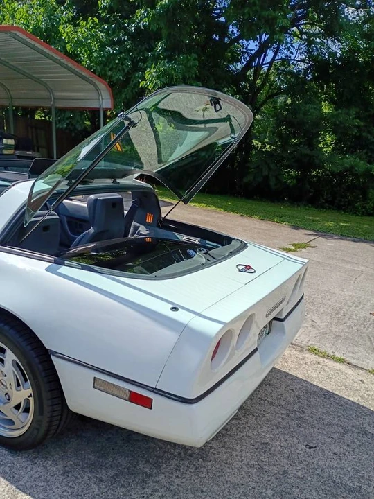 1990 Chevrolet Corvette C4 - Image 4 of 5