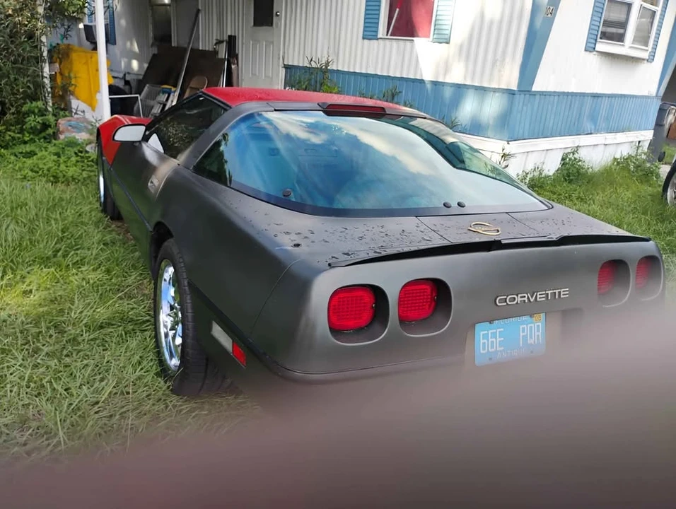1990 Chevrolet Corvette C4 - Image 5 of 10